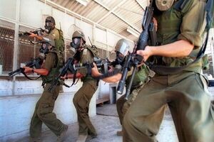 یورش صهیونیست‌ها به زندان «النقب»